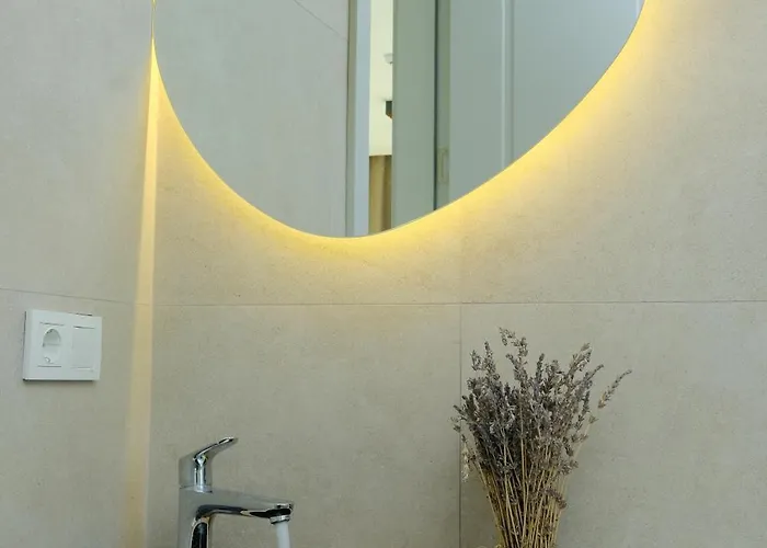 Kaktus Aparthotel 3*